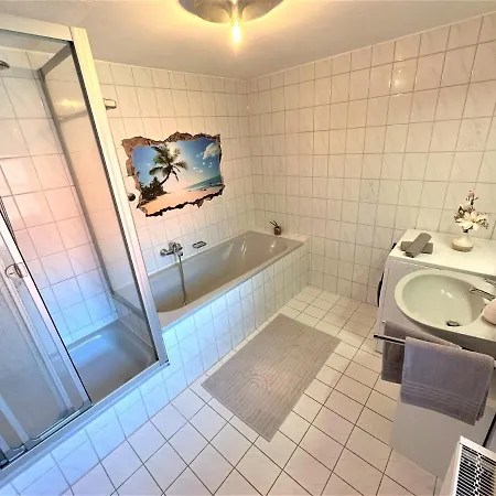 Big For Your Dream Vacation Bavarian Forest + Netflix